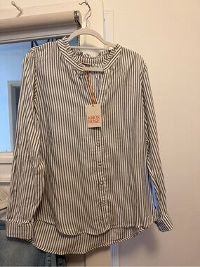 Knox Rose Vertical Stripe Popover Top - White & Black